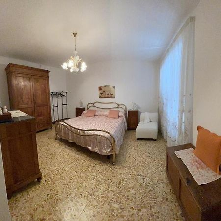 Villa La Casa Di Franco Ruosina Exterior foto